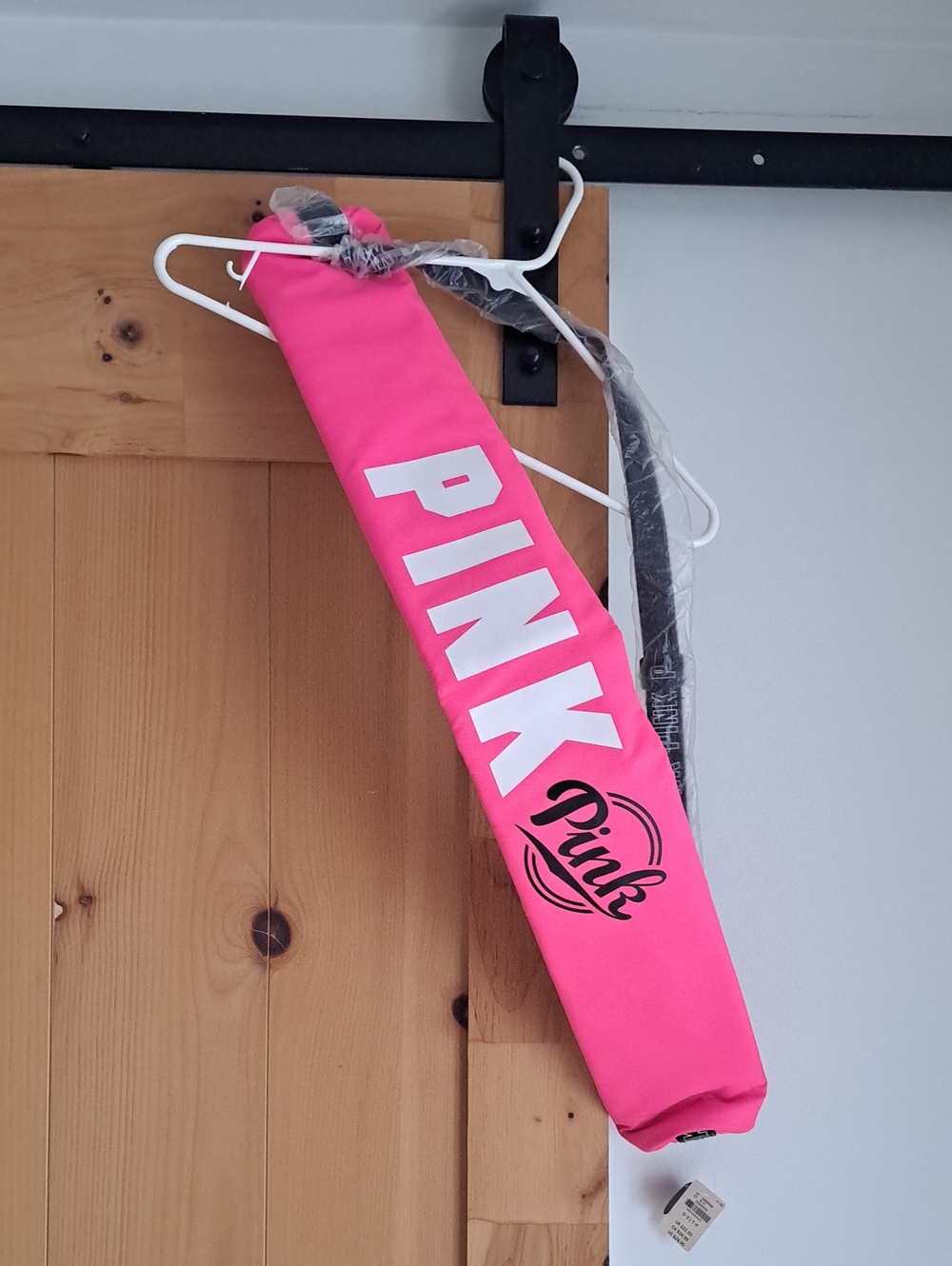 PINK  Victoria Secrets Sling Can Cooler